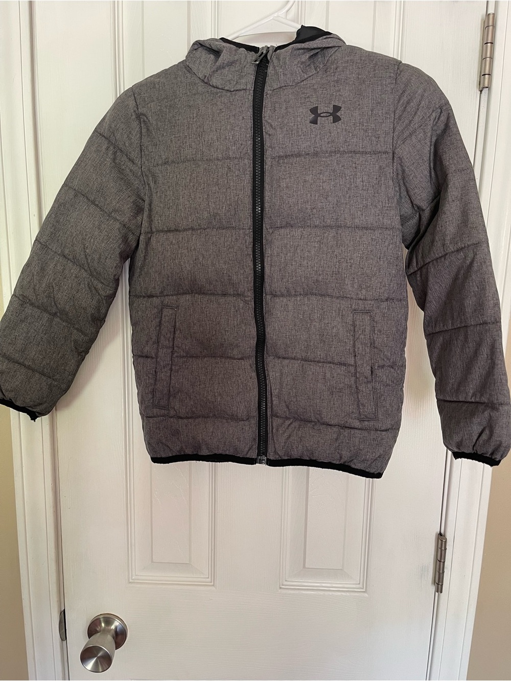 Under Armour Heather Gray Insulated Hooded Jacket - Picture 4 of 4